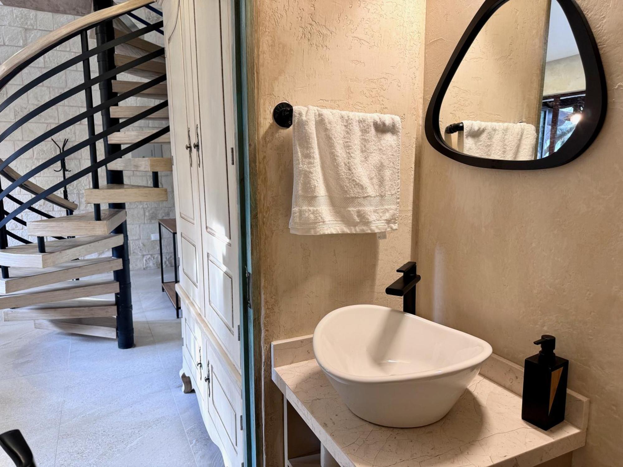 Appartamento Loft Sofia En Val'Quirico Santeagueda Esterno foto